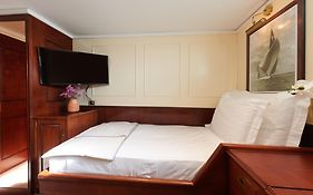 Costa Do Sal Hotel Boat Lounge